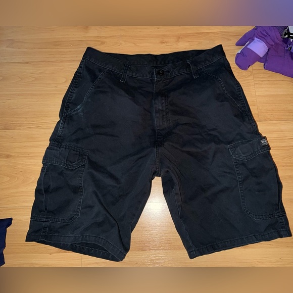 Wrangler Other - Wrangler Cargo Shorts